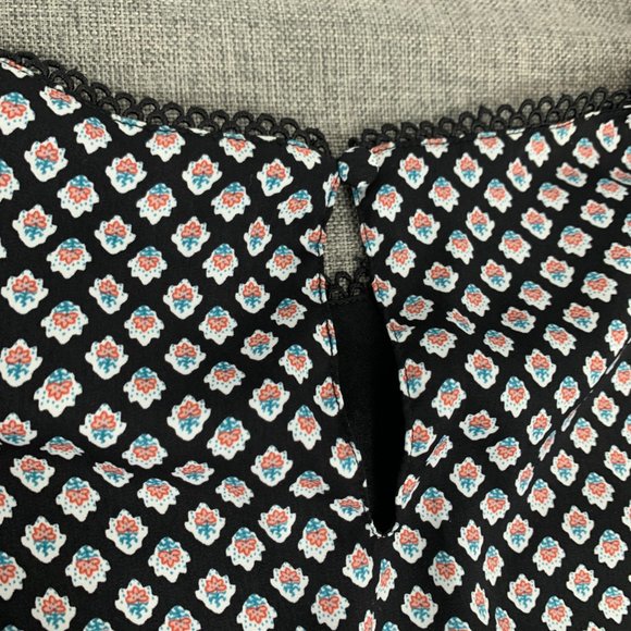 Altar'd State Floral Dress Elastic Cinched Waist Small Mid Sleeve Crochet Detail - Picture 12 of 15